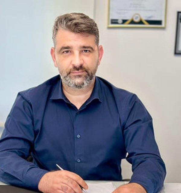 NAZIF DINOSHI